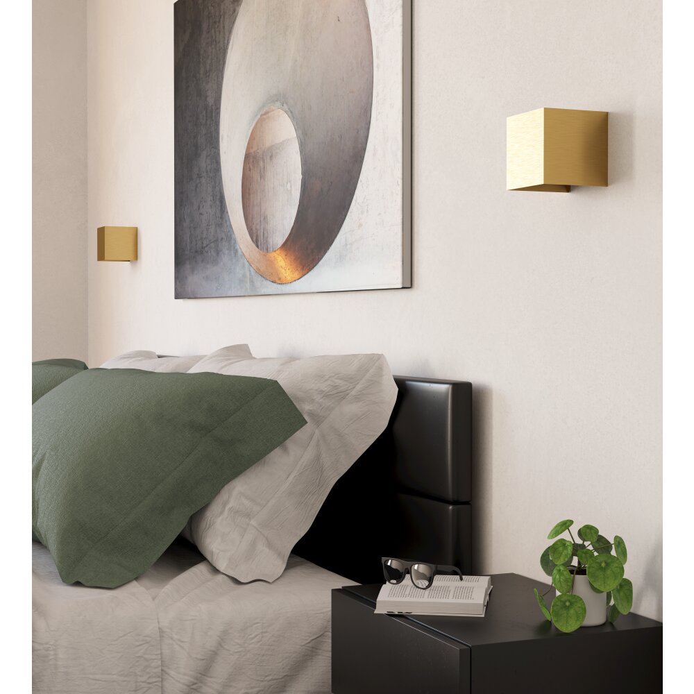 VALMONTONE Applique murale Luminaires Eglo LED Laiton main product photo